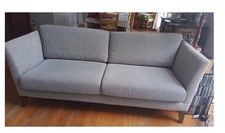 Canapé 3 places de belle qualité