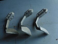 3 Patères PORTE MANTEAU Anciennes  Vintage Aluminum École petit format