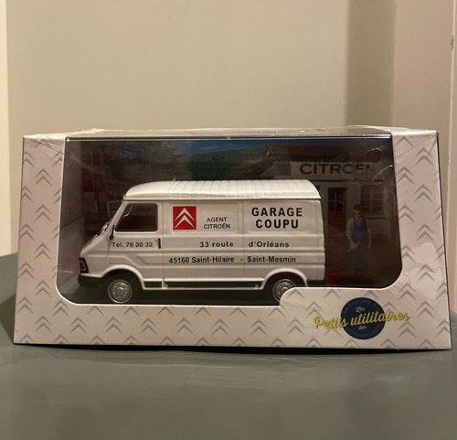 Voiture miniature citroen c35 - voiture,
