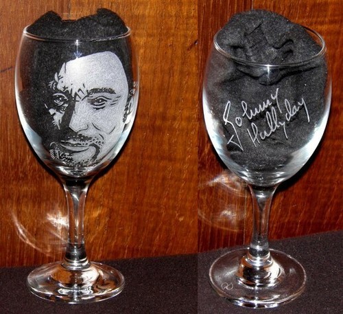 Verre vin gravé la - vin, main