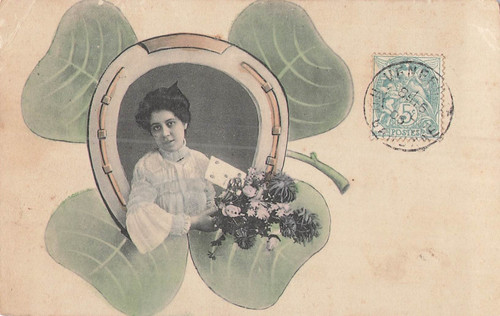 Femme lettre fleurs - cp,