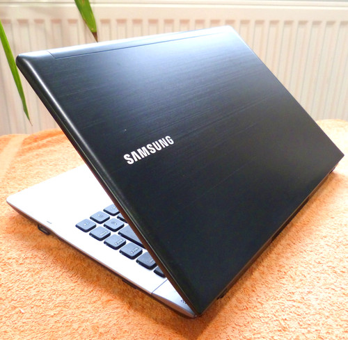 Netbook samsung qx412 - netbook, 14