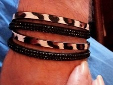 Tres beau bracelet et collier