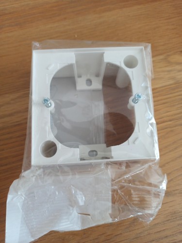 Boîtier pour inverseur - , en