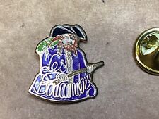 pins LES BOUCANIERS signe ARTAKYS club med? resto? club hockey Toulon La Garde?