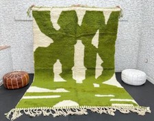 Costume tapis vert marocain