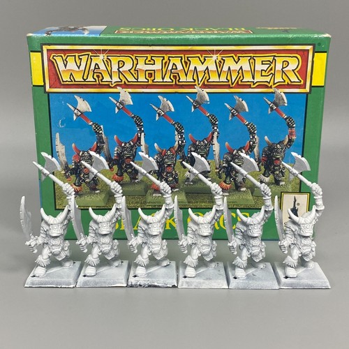 Monoportes black orcs avec 2 - black,