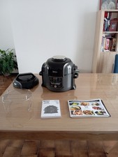 ninja foodi OP300, noir  bon état cuve de 6L cuisson vapeur  friture sans huile 