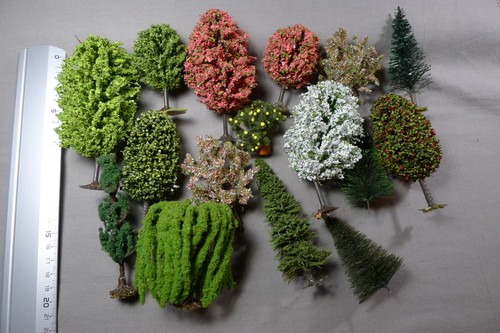 Lot divers arbres dont - ho,,