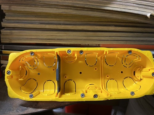Boite encastrement placo 3 - d'encastrement,