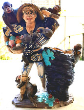 Groupe En Terre Cuite-Céramique-Personnage aux Singes avec un Panier-Japon