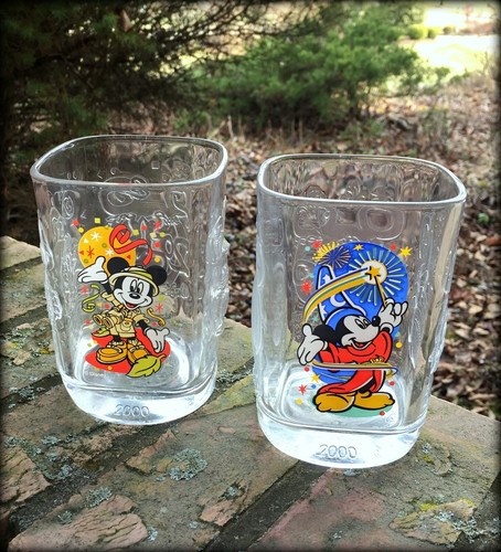 Mickey mouse disney - mickey,