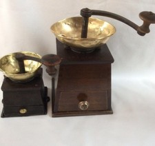 2 moulins à café n anciens