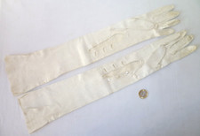 PAIRE DE GANTS DE SOIRÉE VINTAGE EN PEAU VERS 1950 49 CM