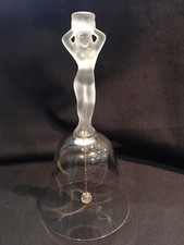 CLOCHETTE DE TABLE BAYEL  Modèle "VENUS"