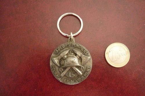 Medaille metal sapeurs - metal, /