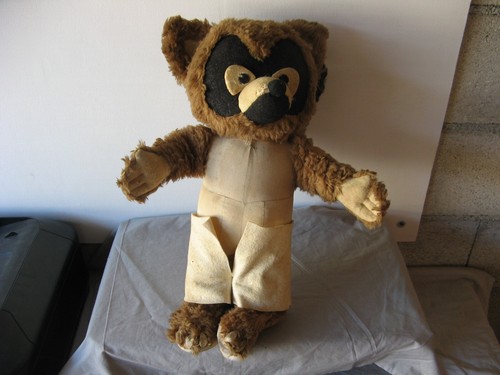Très rare peluche - très,