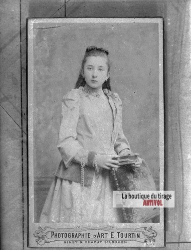 Portrait une jeune fille - jeune,