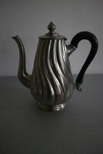 ancienne theiere cafetiere en ETAIN GERHARDI & Co