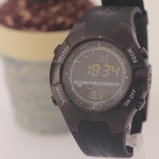 Montre noire Suunto Observer