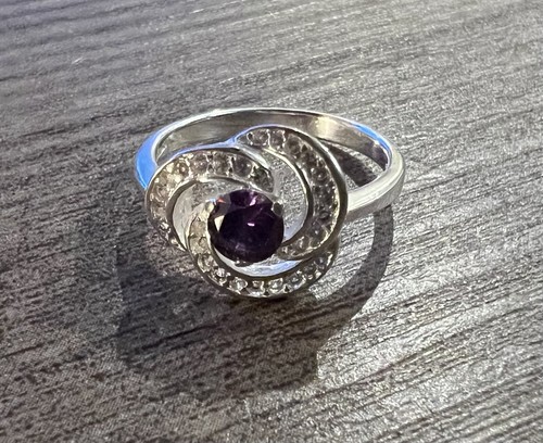 Superbe bague plaque argent - -,