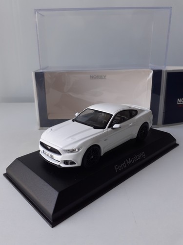 Norev ford mustang de - 1/43,