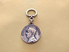 ANCIEN PORTE CLÉ AUGIS FIA