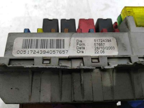 51724394 boîtier fusibles