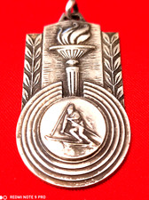 MÉDAILLE OLYMPIQUE ANCIENNE