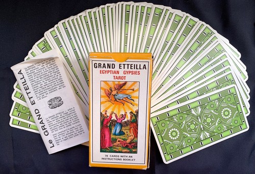 Jeu cartes divinatoires - divinatoires,
