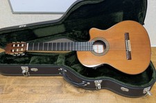 Guitare classique Jose Ramirez 4CWE 2006 dessus en cèdre fabriqué en Espagne ...