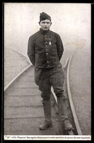 Cpa corporal bourgoin - bourgoin, décoré