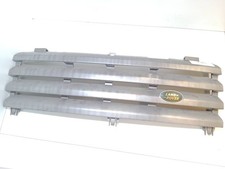 GRILLE AVANT / 37069 POUR LAND