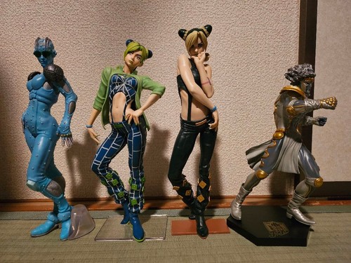 Lot figurines jojo - lot, jojo's