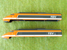 2 COQUES NUES AVEC ECLAIRAGE