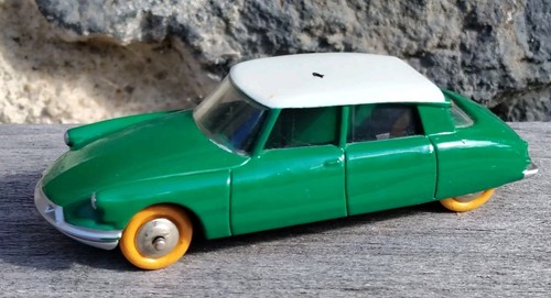 Voiture miniature citroën - voiture,