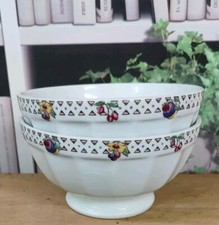 2 Bols En Porcelaine Limoges à Facettes Décor Fleurs