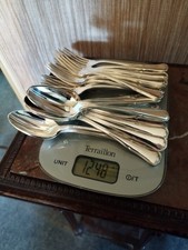 Ménagère 24 Pièces Couverts à Entremets Manches Violonnés Métal Argenté