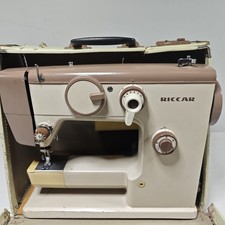 Machine À Coudre Vintage