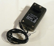 TRANSFORMATEUR ALIMENTATION MEMO II POUR MACHINES à TRICOTER SINGER