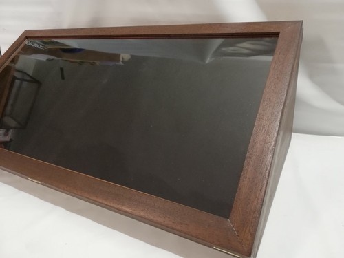 Vitrine pour collection - vitrine,