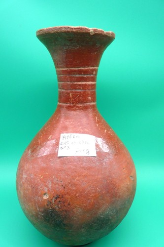 Ancienne poterie africaine - , en