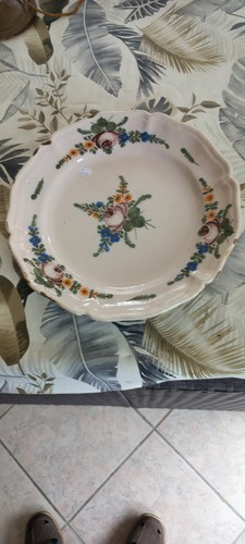 Rare grand plat - rond, en
