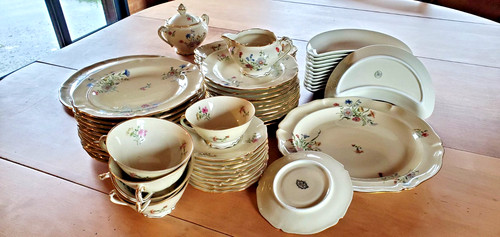 Service table porcelaine - table, en