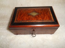 PETIT COFFRE A BIJOUX ANCIEN