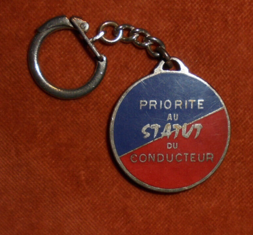 Porte clés priorite statut - priorite, au