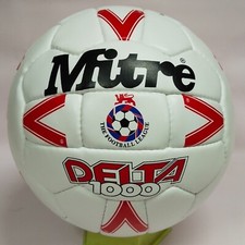 MITRE DELTA 1000 ENGLAND