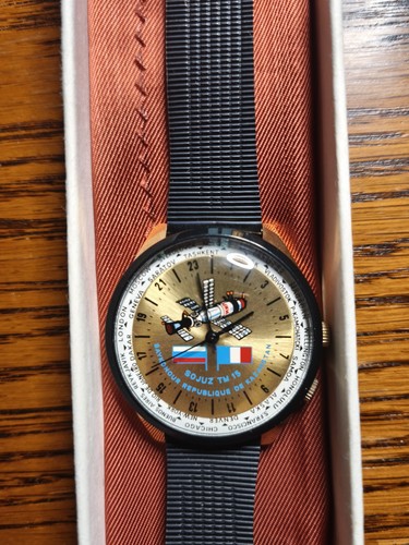 Montre bracelet soyuz 15 - montre,
