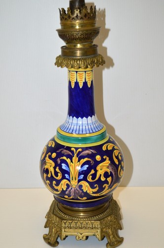 Grande lampe petrole - -grande, a