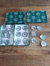 étains Du Manoir  21 porte couteaux Fleur Vintage 1960